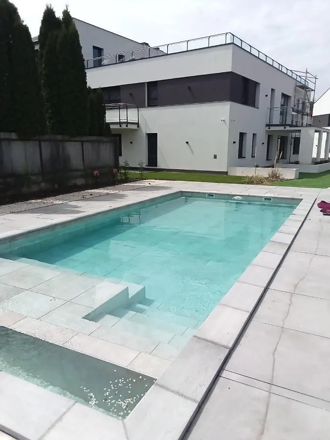 Oasis Beach Apartman Hajduszoboszlo Hungary